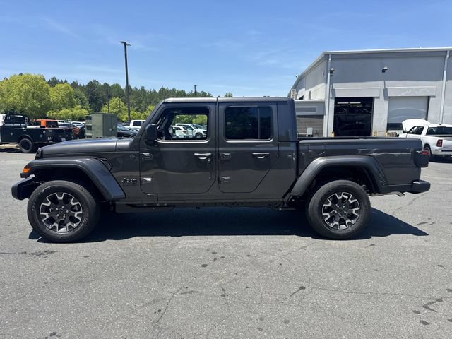 New 2026 Jeep Gladiator Sport AWD/4WD image 10