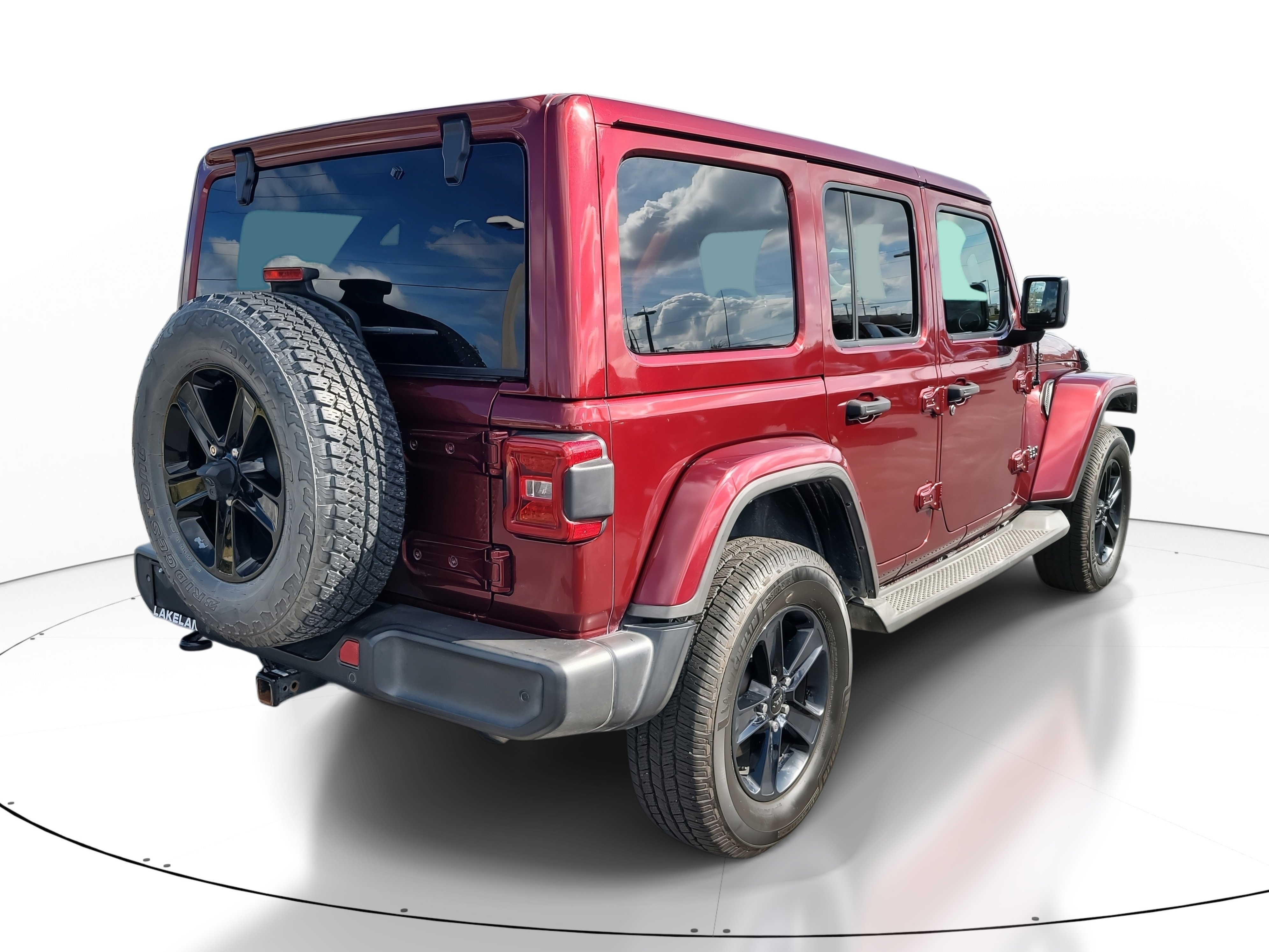 Used 2021 Jeep Wrangler Unlimited Sahara image 4