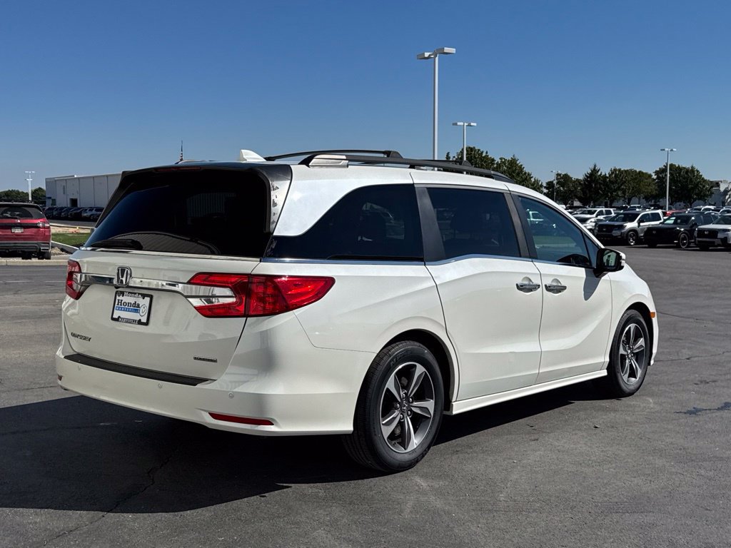 Used 2018 Honda Odyssey Touring image 7