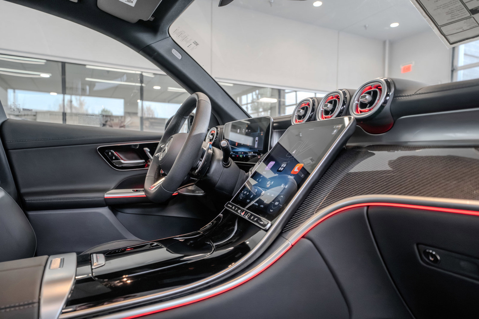 New 2025 Mercedes-Benz GLC 63 AMG S image 18