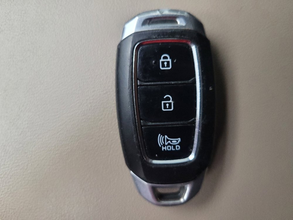 Used 2020 Hyundai Santa Fe SEL w/ Cargo Package image 32