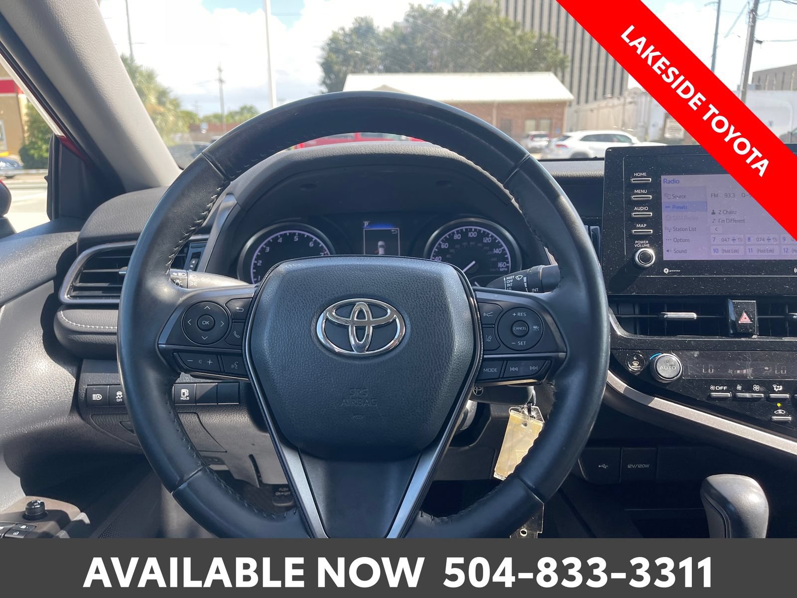 Used 2022 Toyota Camry SE FWD image 22