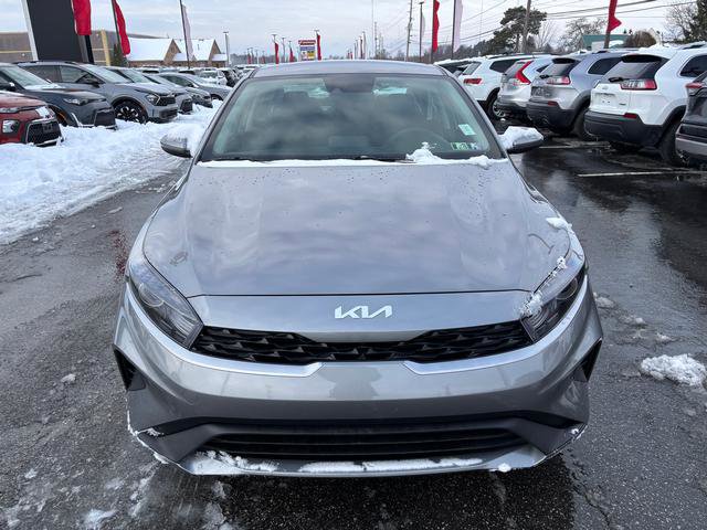 Certified 2023 Kia Forte LXS image 3