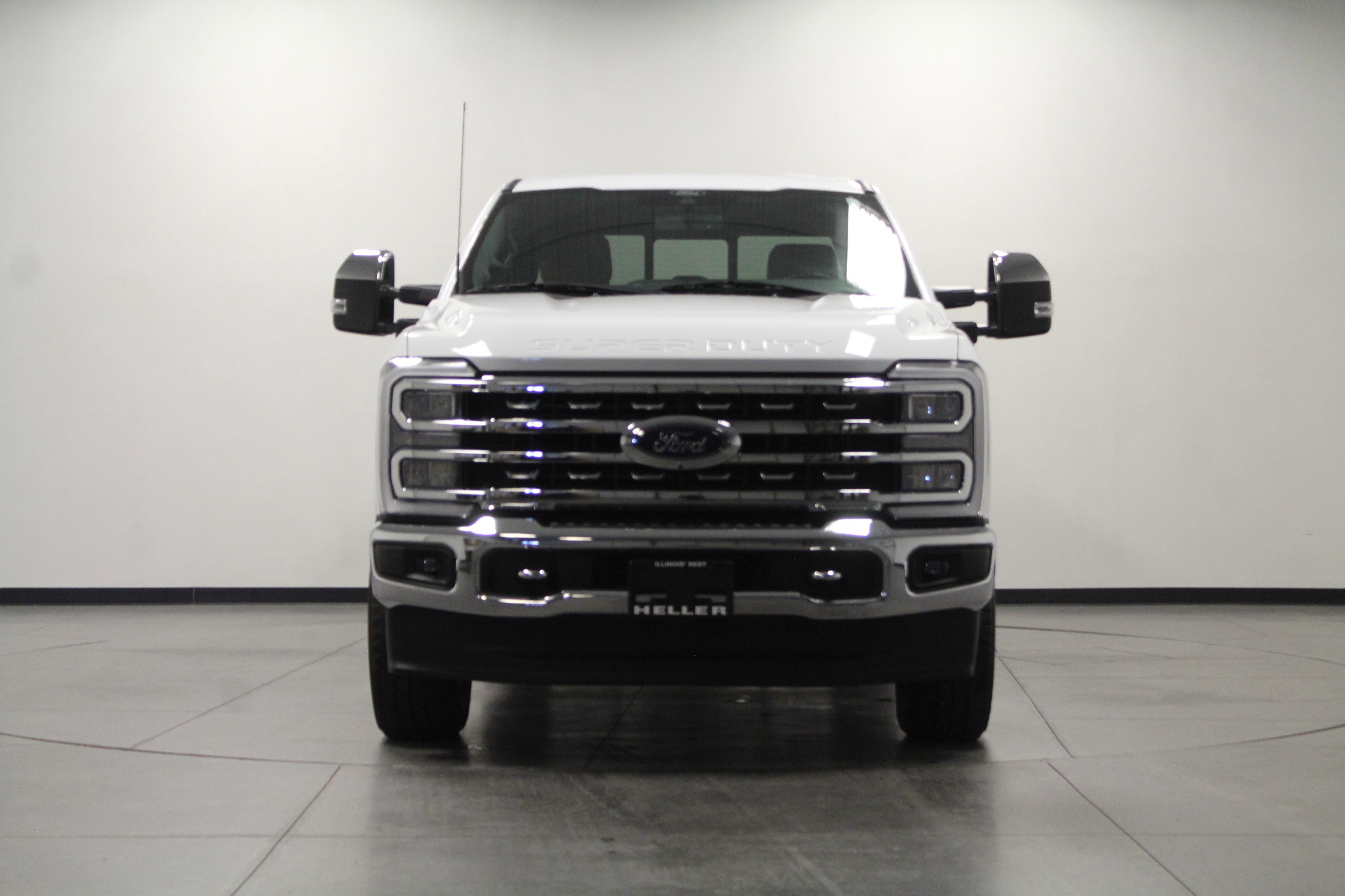 Used 2024 Ford F250 Lariat w/ Chrome Package image 9