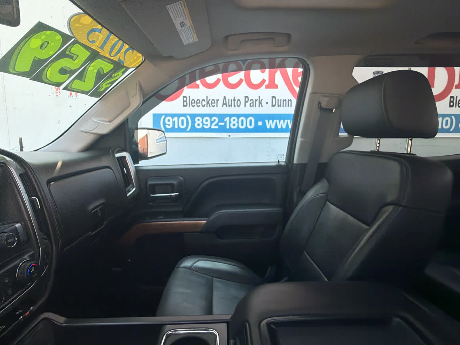 Used 2015 Chevrolet Silverado 1500 LTZ w/ Custom Sport Edition AWD/4WD image 32