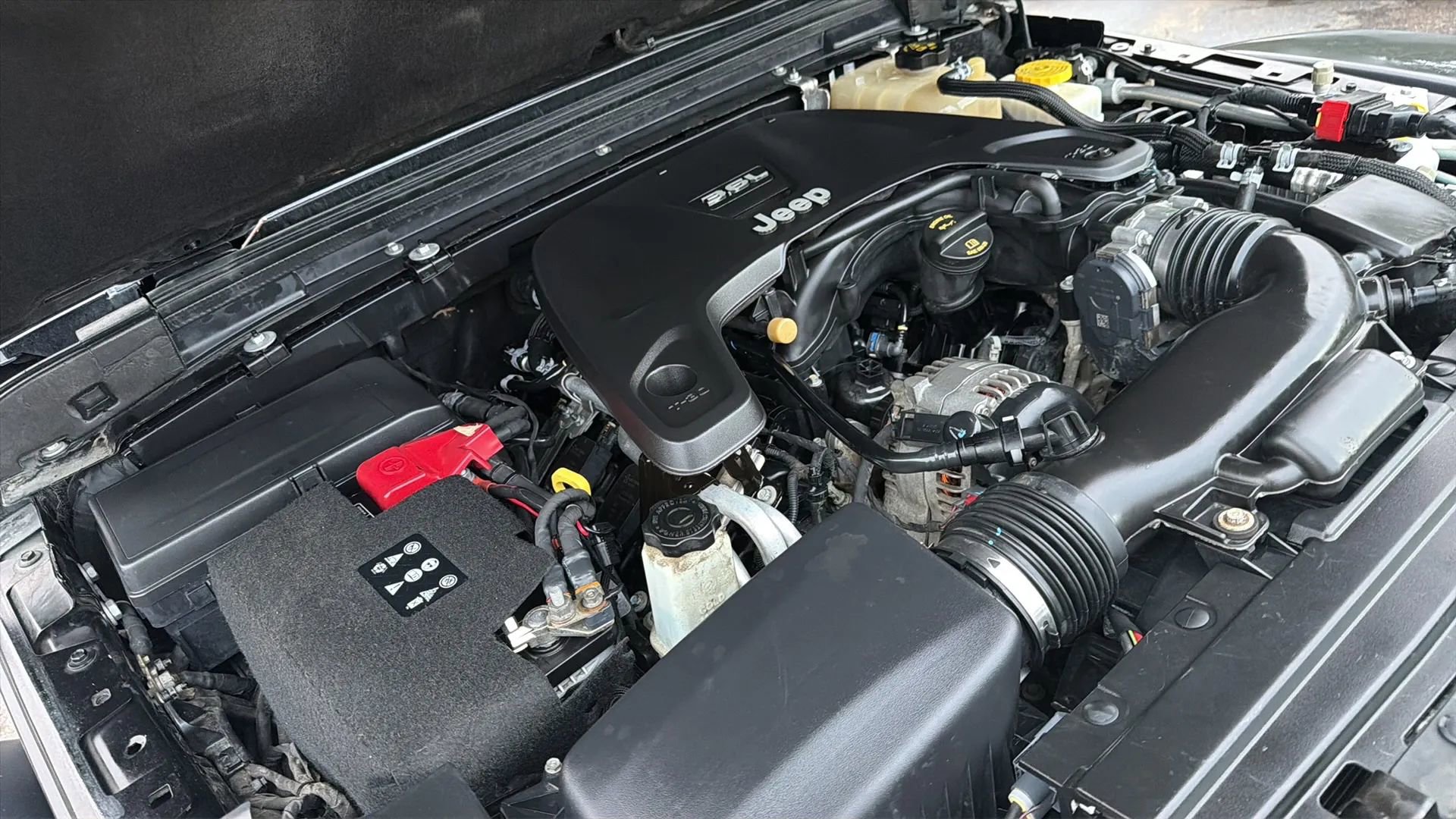 Used 2018 Jeep Wrangler Unlimited Rubicon image 66