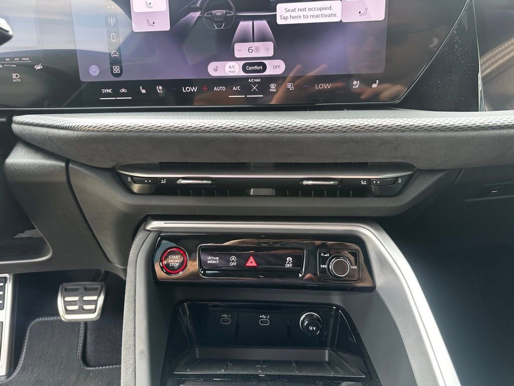 New 2026 Audi SQ5 Premium Plus image 24