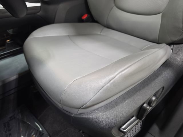 Certified 2023 Toyota Sienna XLE AWD/4WD image 24