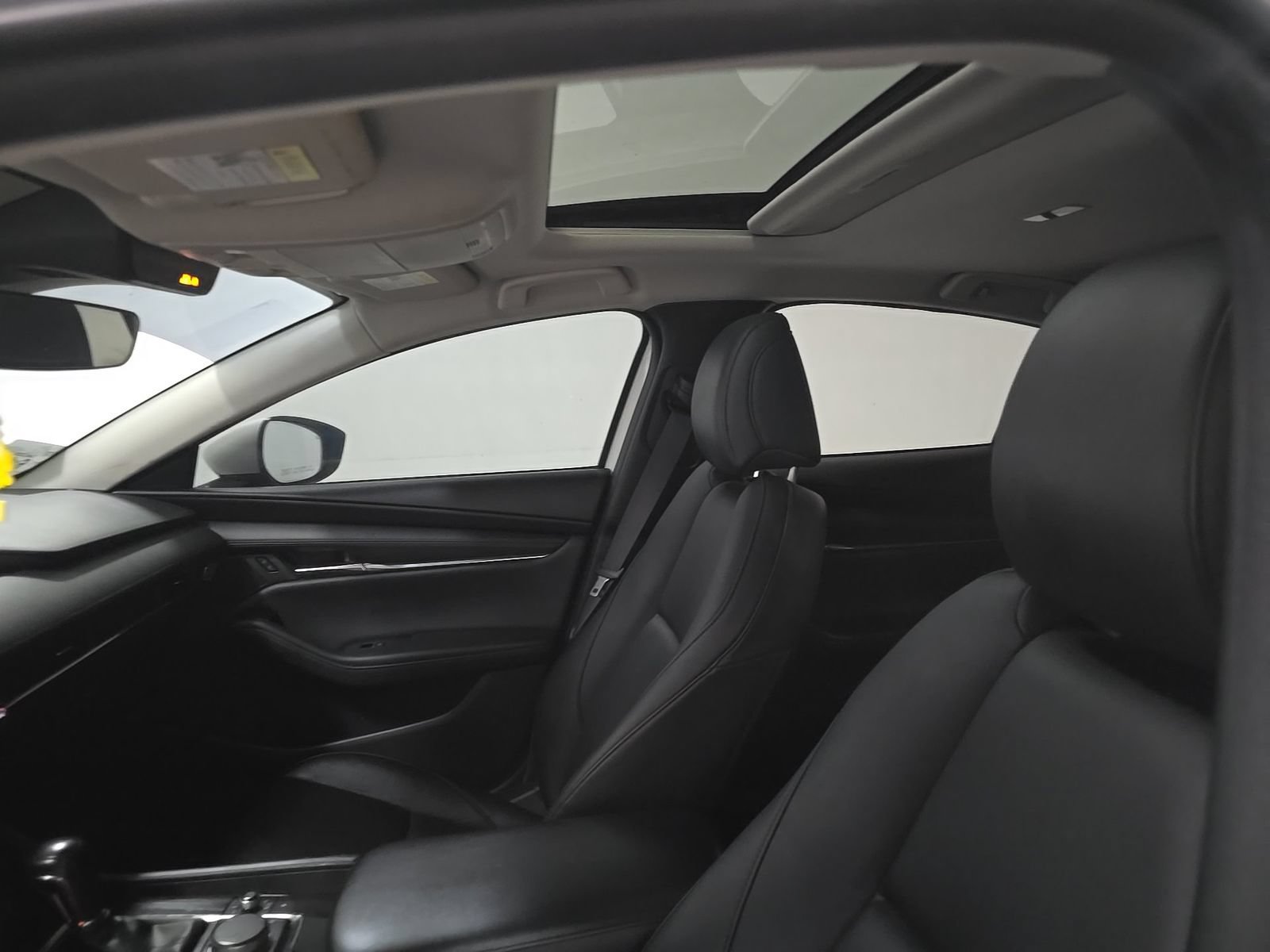 Used 2021 MAZDA MAZDA3 s FWD image 5