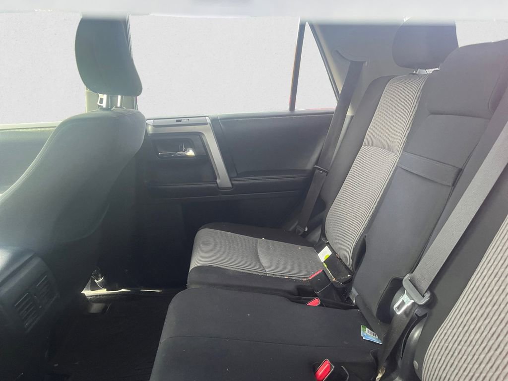 Used 2016 Toyota 4Runner SR5 image 8