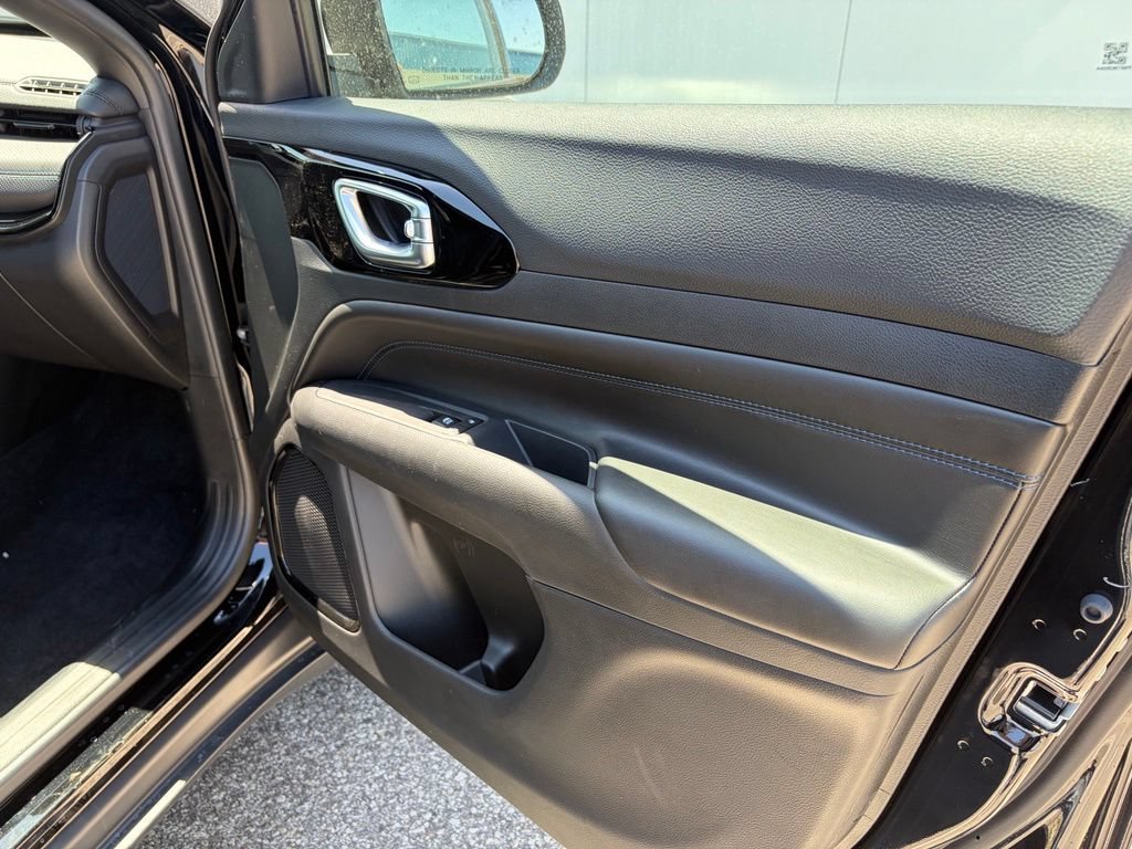 New 2026 Jeep Compass Latitude AWD/4WD image 22