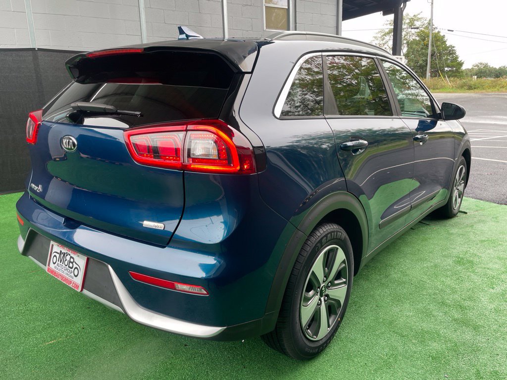 Used 2018 Kia Niro LX FWD image 3