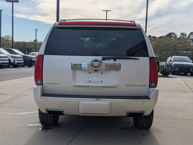 Used 2014 Cadillac Escalade Platinum image 7