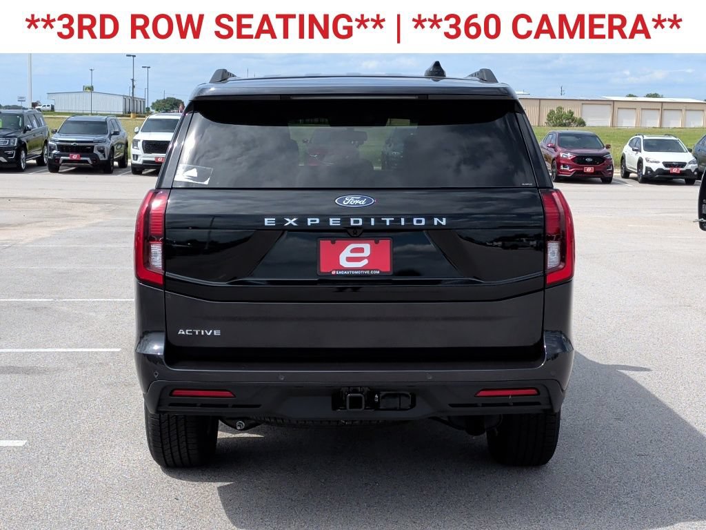 New 2026 Ford Expedition Active RWD image 7
