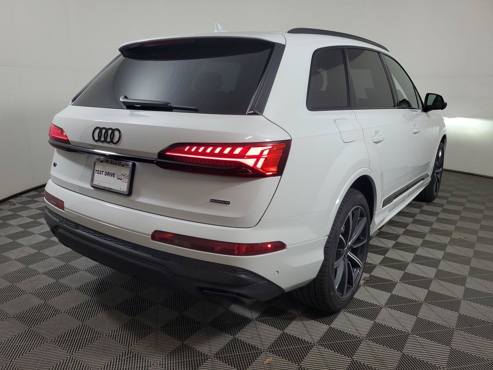 New 2026 Audi Q7 2.0T Premium Plus AWD/4WD image 6