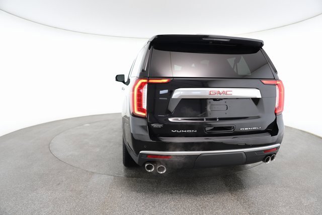 Used 2023 GMC Yukon XL Denali image 13