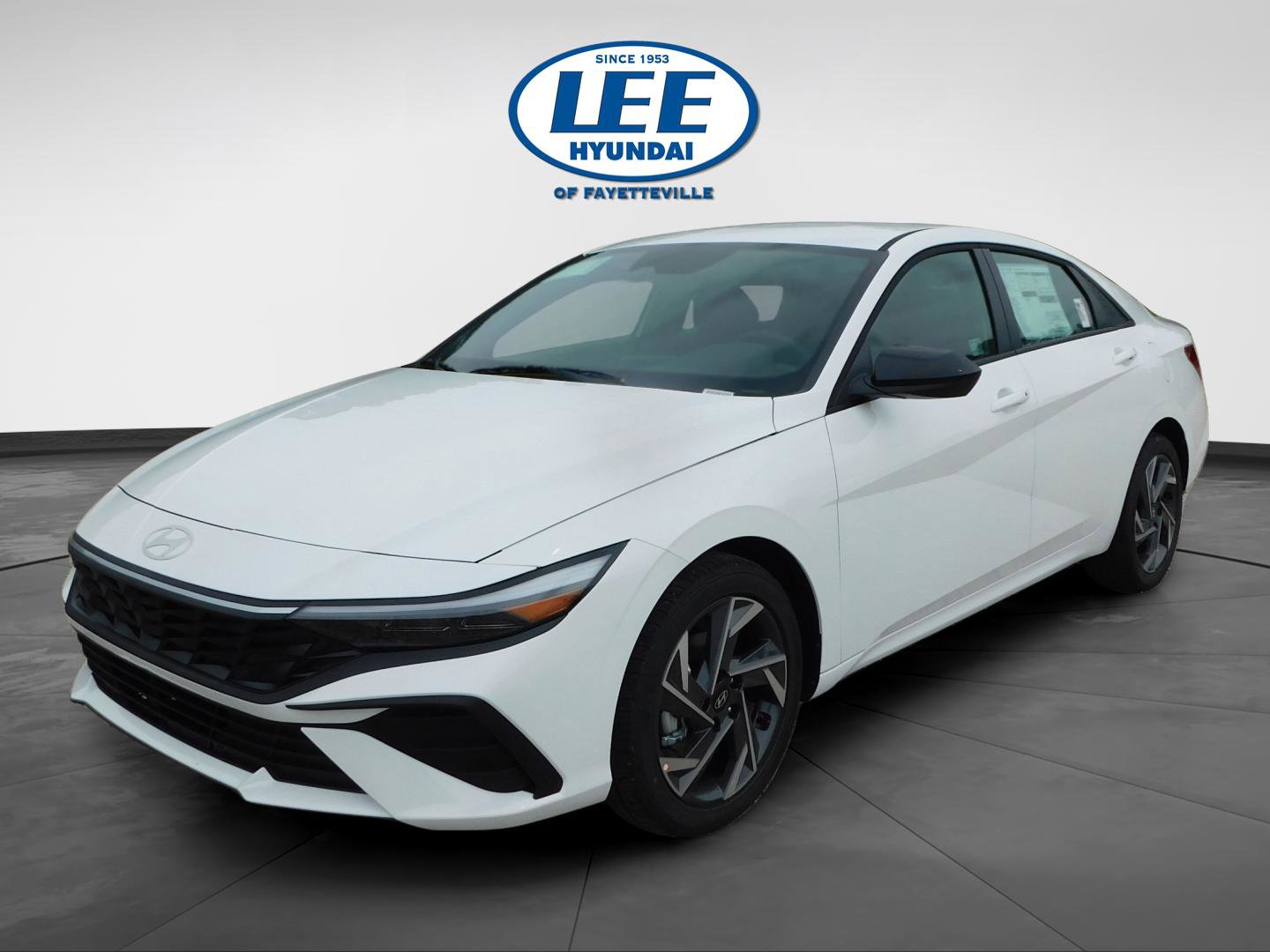 Certified 2025 Hyundai Elantra Sport image 7