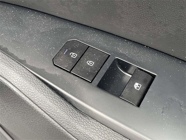 New 2026 Kia Sportage EX w/ EX Panorama Roof Package image 13