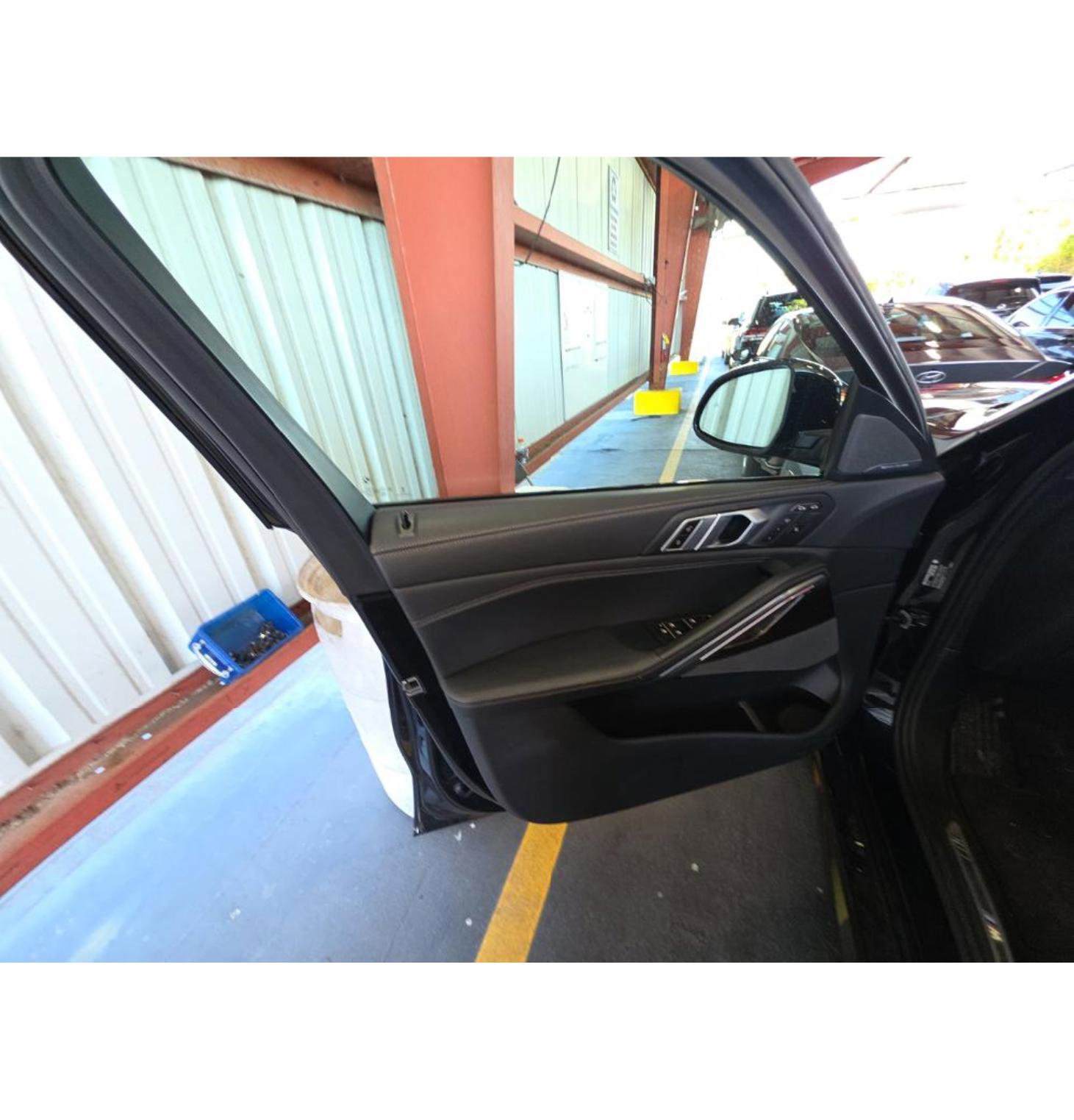 Used 2025 BMW X6 xDrive40i image 26