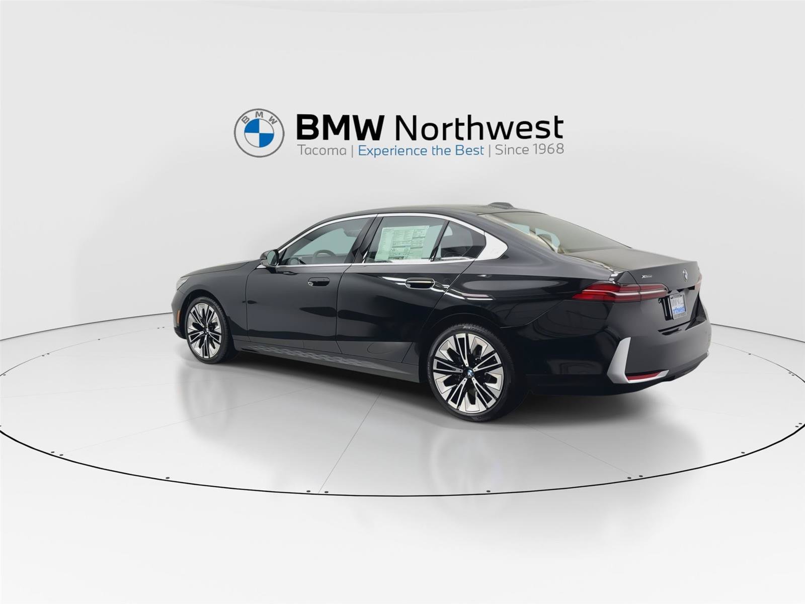New 2026 BMW 540i xDrive w/ Premium Package AWD/4WD image 12