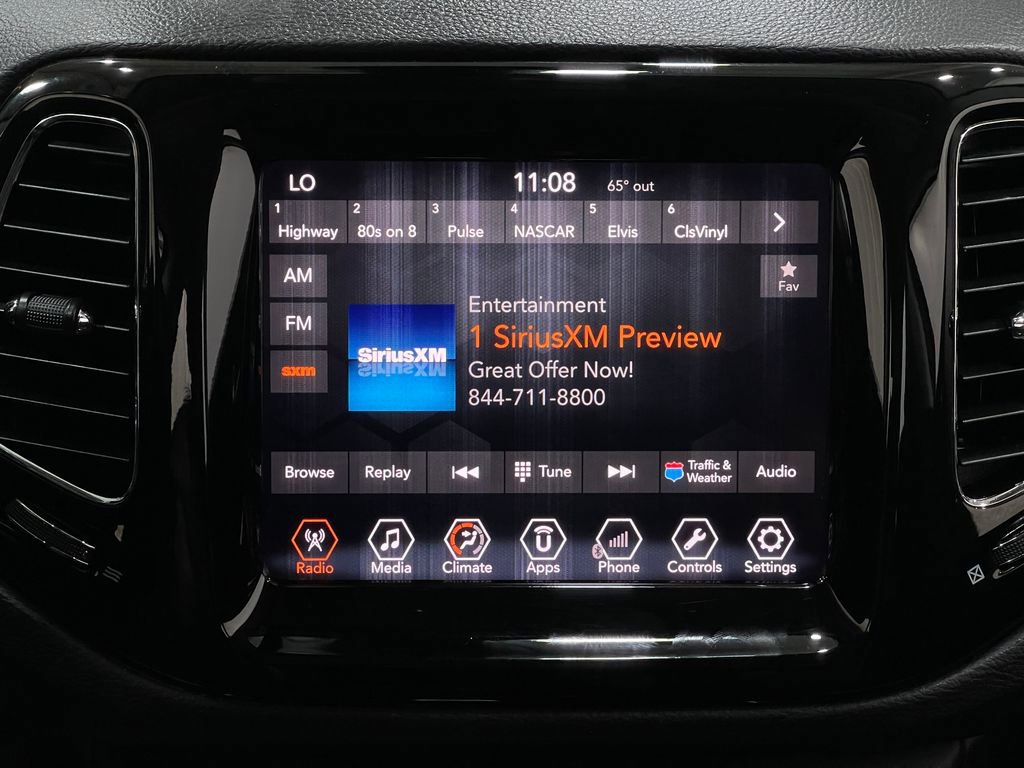 Used 2018 Jeep Compass Limited image 22