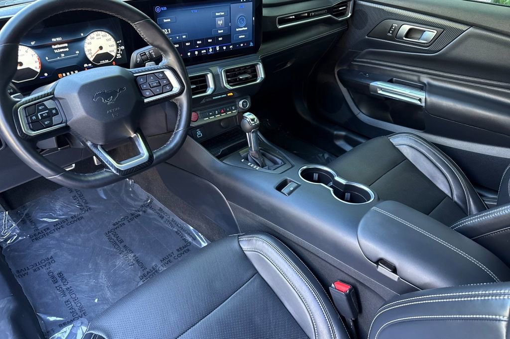 Used 2024 Ford Mustang GT Premium image 9