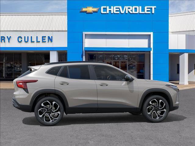 New 2026 Chevrolet Trax RS w/ Sunroof Package FWD image 5