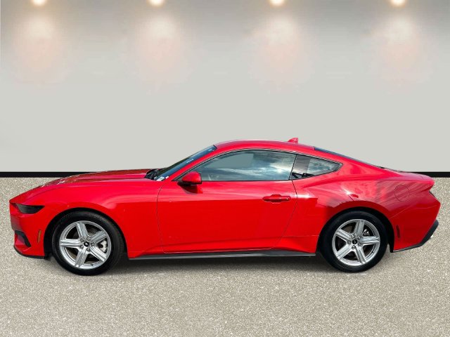 Certified 2026 Ford Mustang Coupe RWD image 8