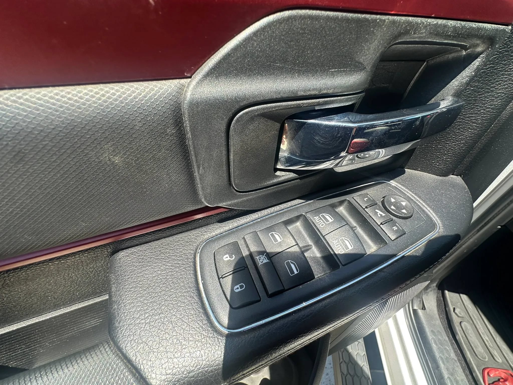 Used 2017 RAM 1500 Rebel w/ Luxury Group AWD/4WD image 34