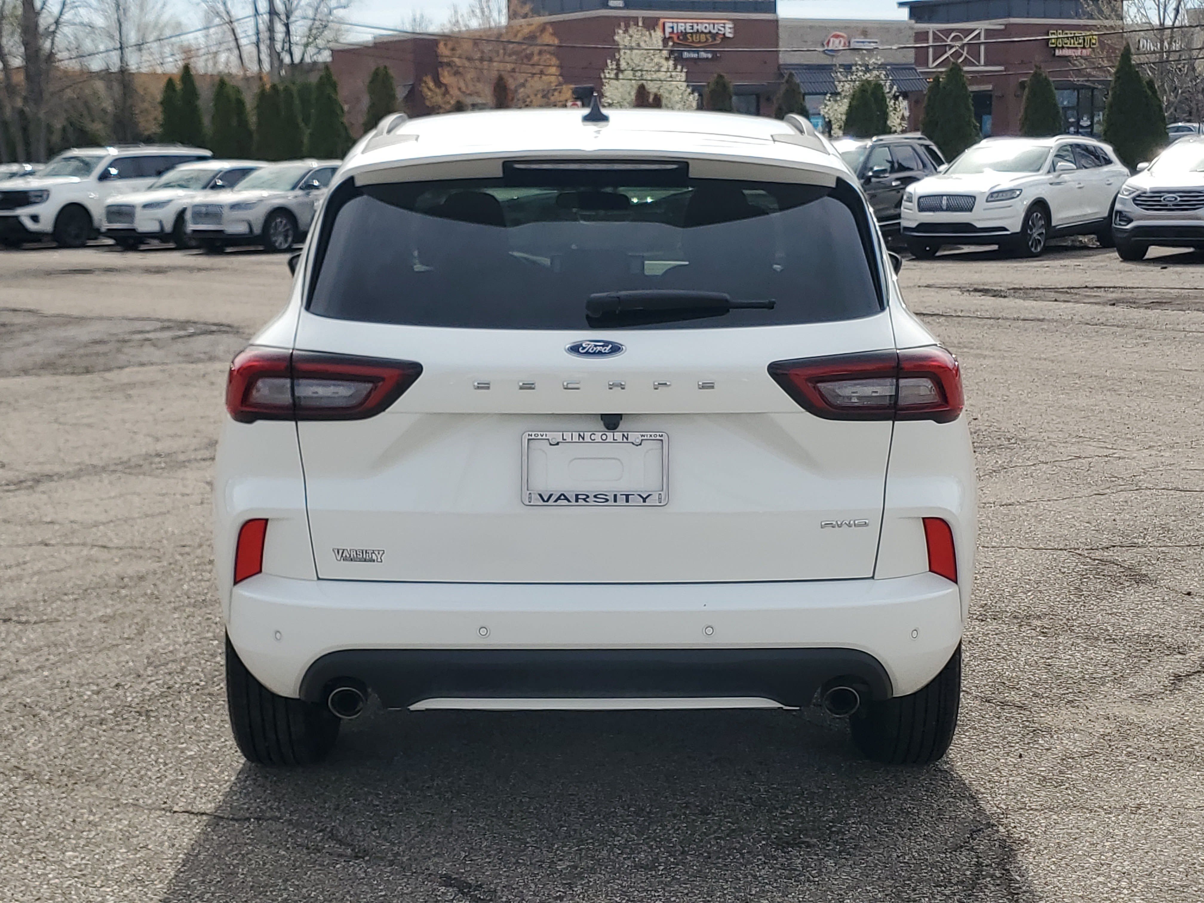 Used 2024 Ford Escape ST-Line w/ Tech Pack #1 AWD/4WD image 5