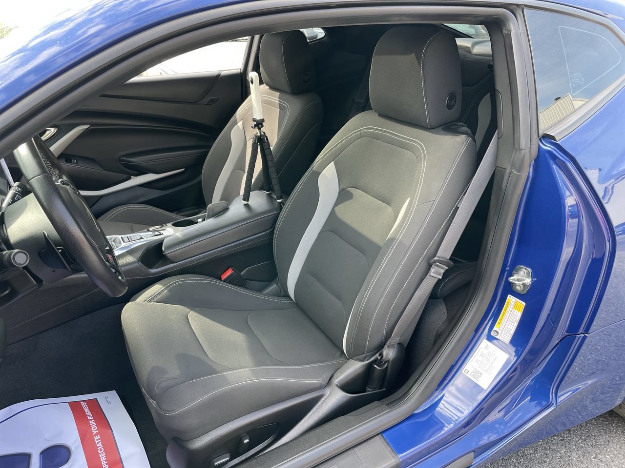 Used 2022 Chevrolet Camaro SS RWD image 27