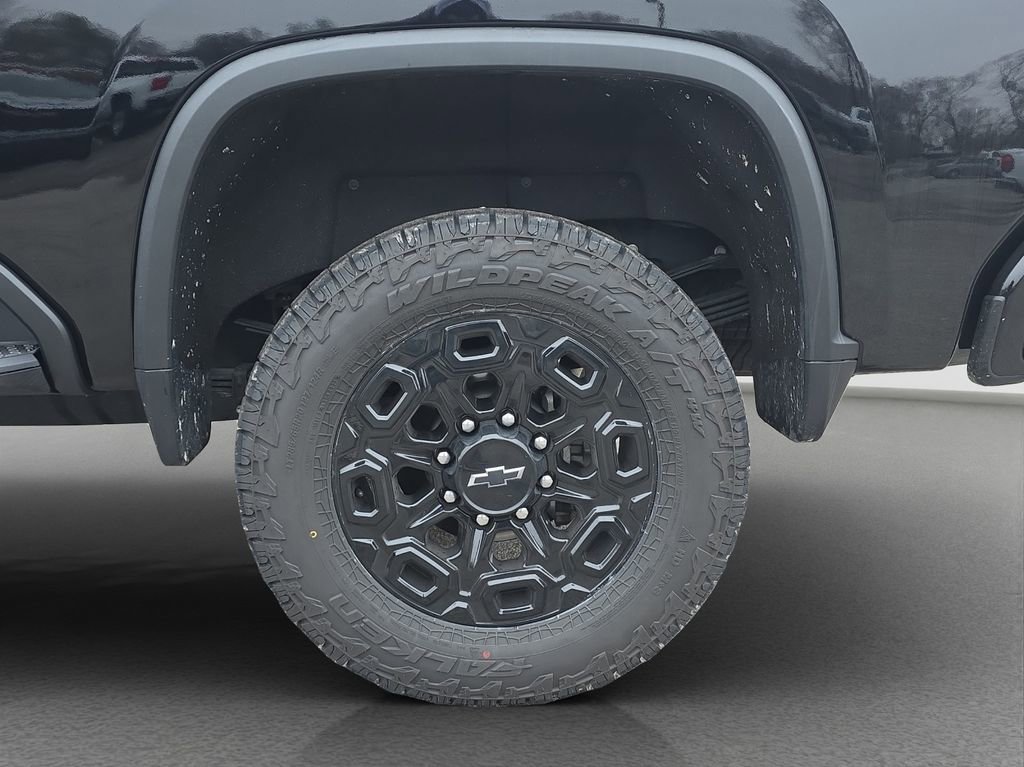 Used 2024 Chevrolet Silverado 3500 High Country w/ High Country Premium Package image 5