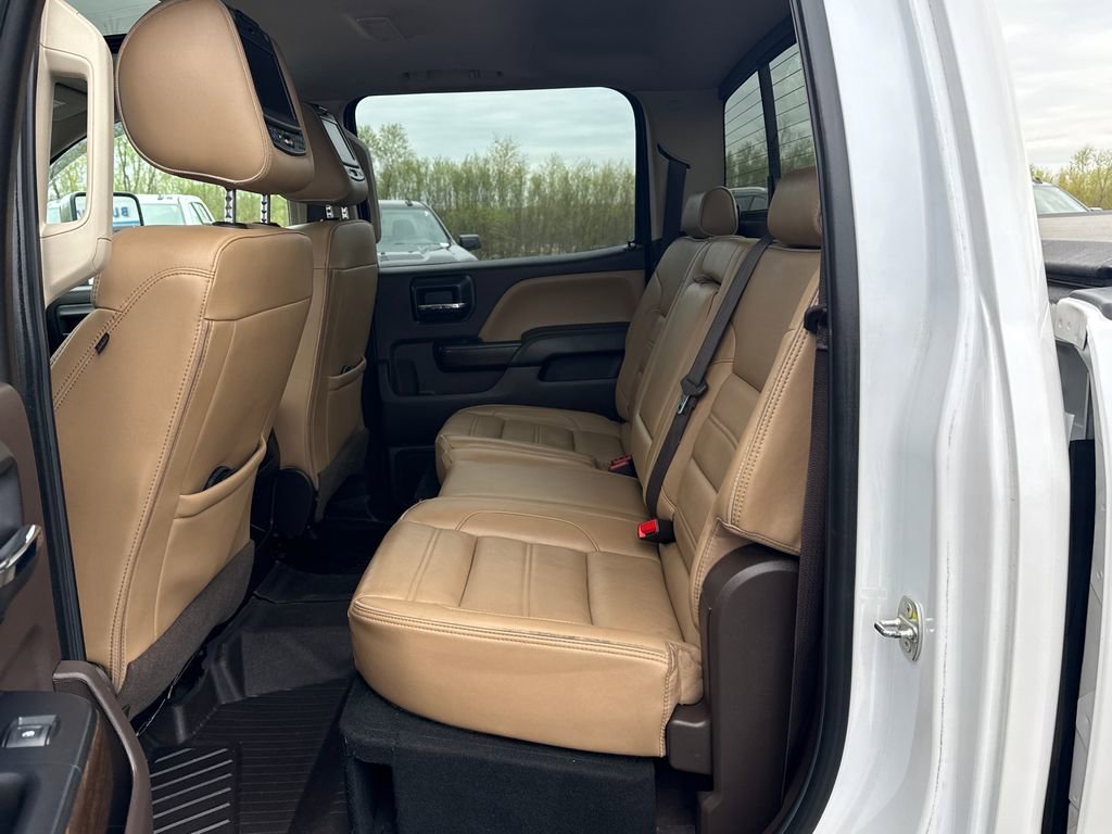 Used 2019 GMC Sierra 2500 Denali w/ Duramax Plus Package AWD/4WD image 28