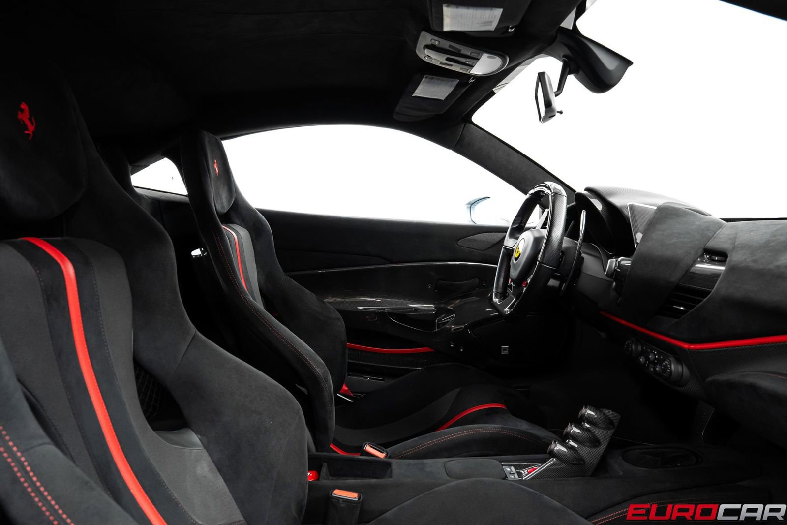 Used 2020 Ferrari 488 Pista *HUGE CARBON INTERIOR OPTIONS image 38
