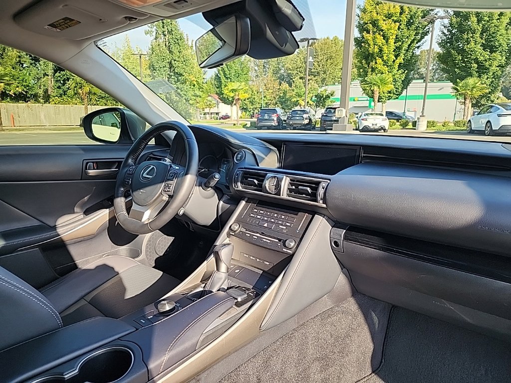 Used 2019 Lexus IS 300 AWD w/ Navigation Package image 20