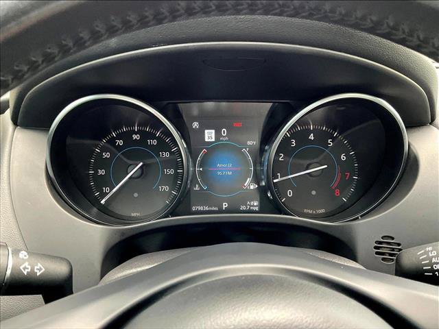 Used 2019 Jaguar F-PACE AWD/4WD image 17