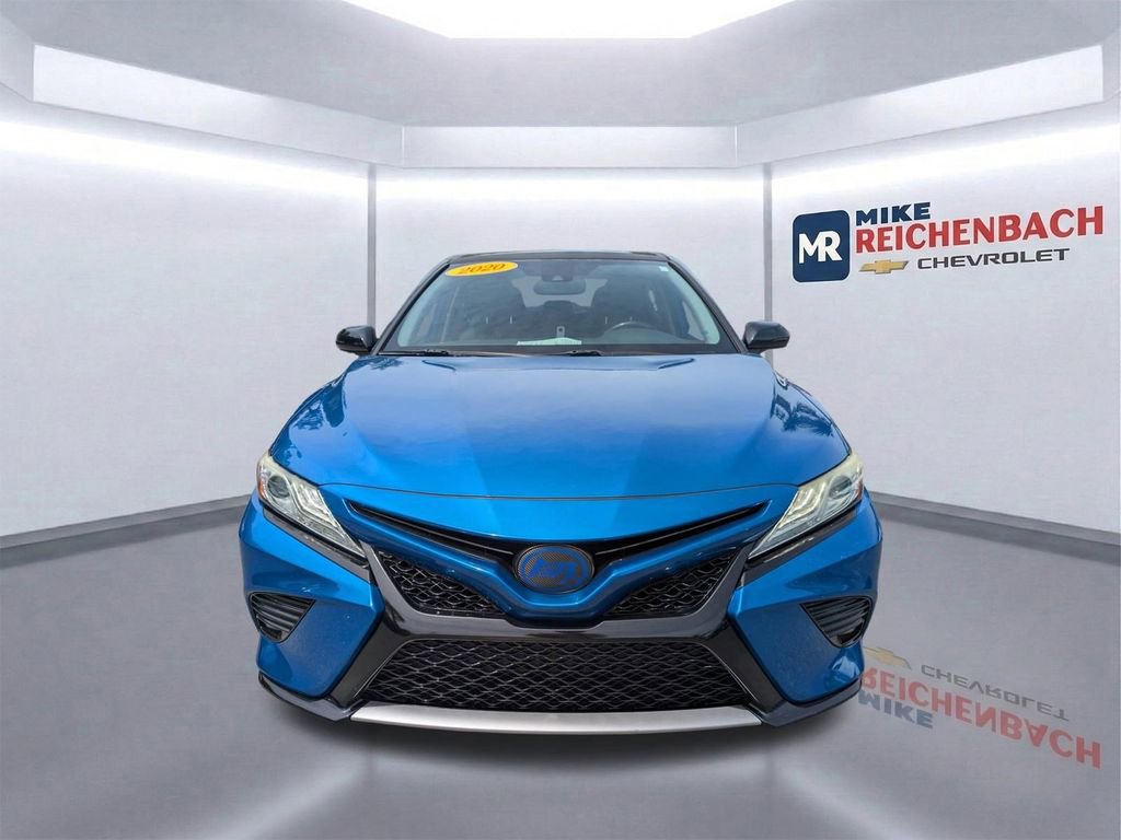 Used 2020 Toyota Camry XSE image 9