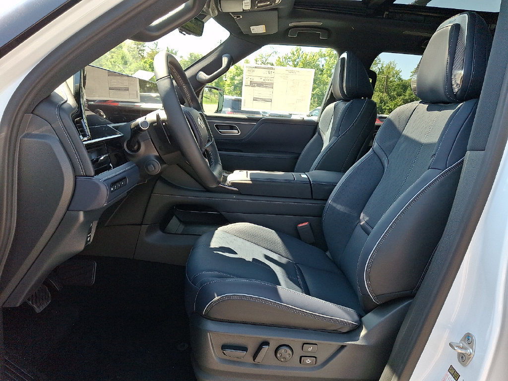 New 2027 INFINITI QX80 Sensory AWD/4WD image 10