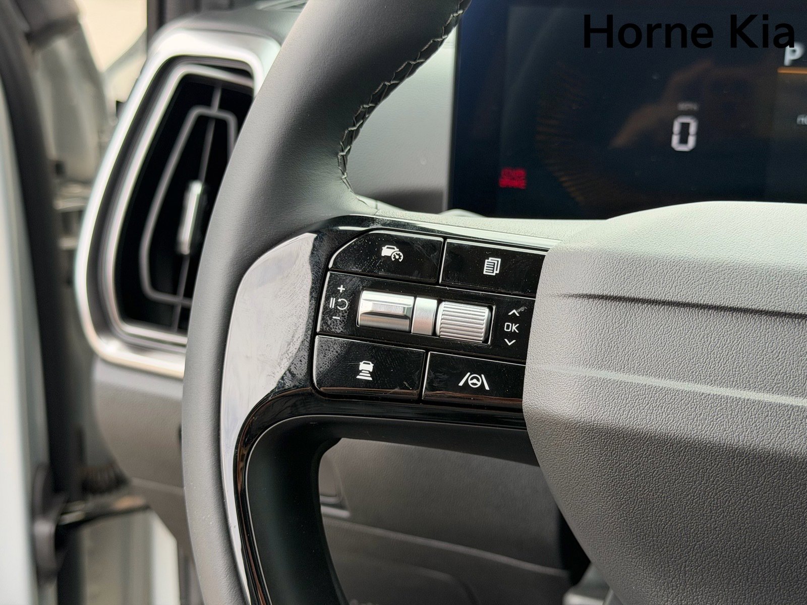 New 2026 Kia Sorento EX w/ EX Premium Package FWD image 14