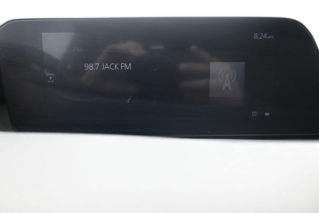 Used 2024 MAZDA MAZDA3 s FWD image 8