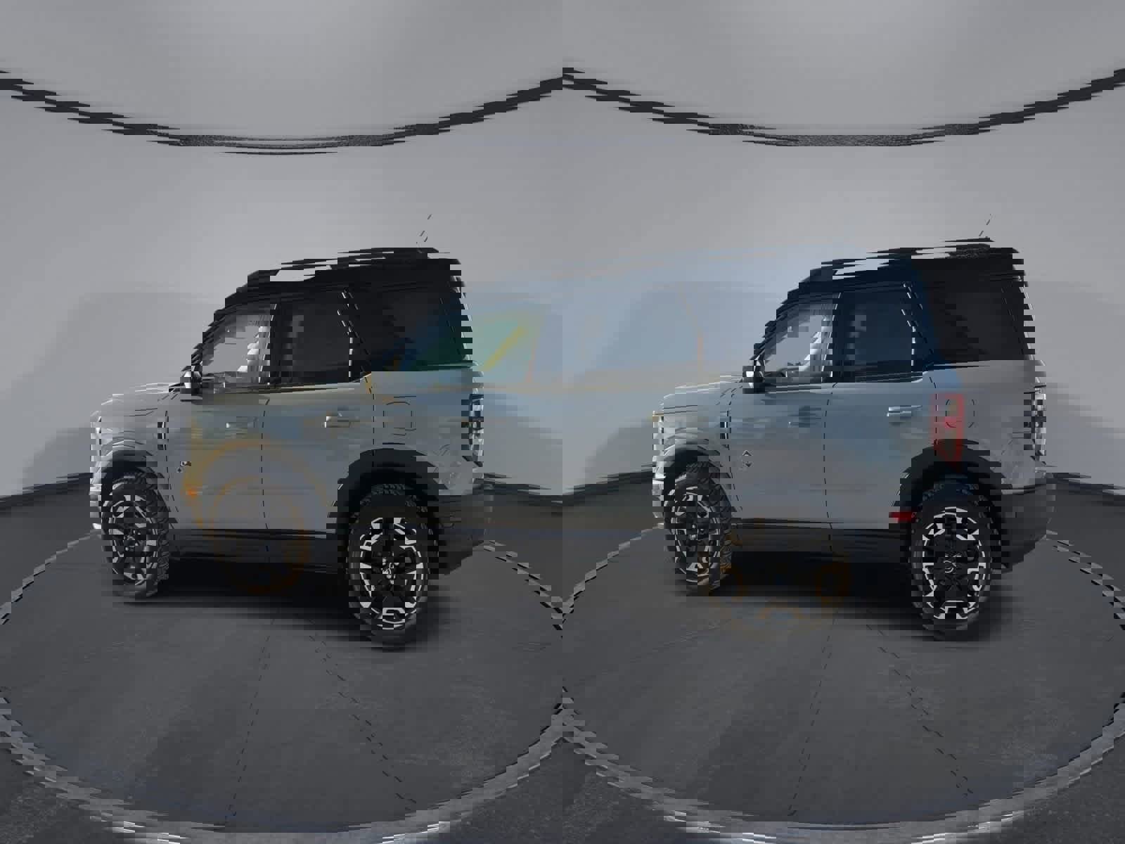 Used 2021 Ford Bronco Sport Outer Banks w/ Outer Banks Package (96D) image 5