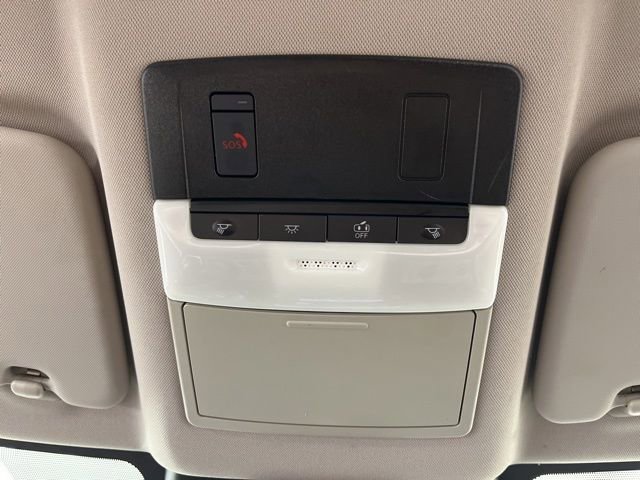 Used 2024 Nissan Rogue SV FWD image 34