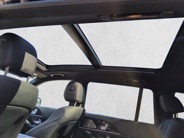 Used 2023 Mercedes-Benz GLS 450 4MATIC image 20