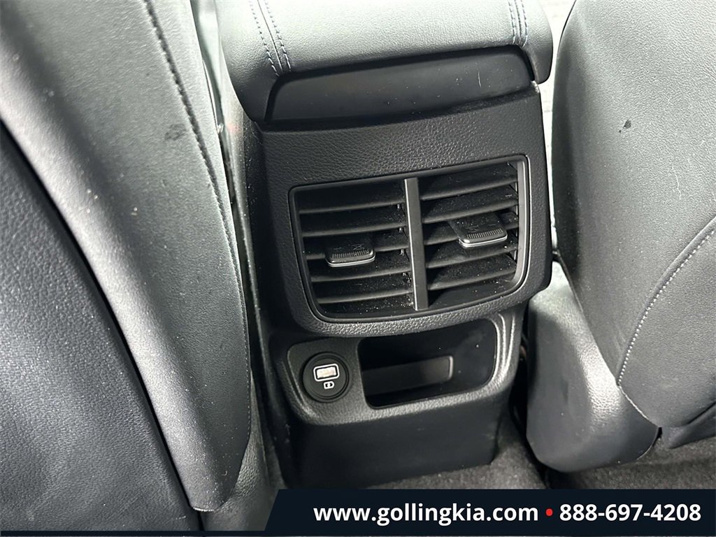 Certified 2022 Kia Seltos S image 11