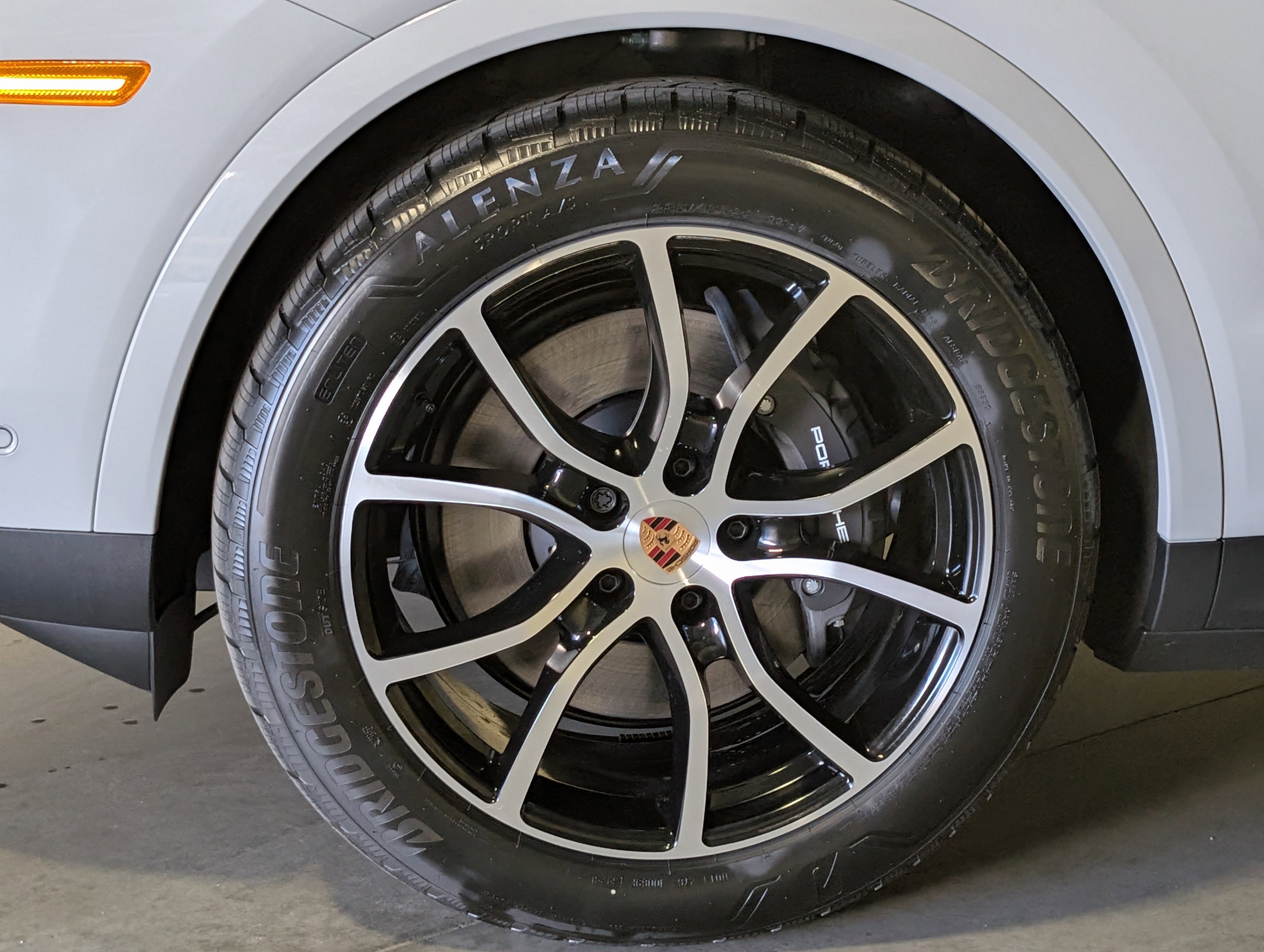 New 2026 Porsche Cayenne Coupe image 18