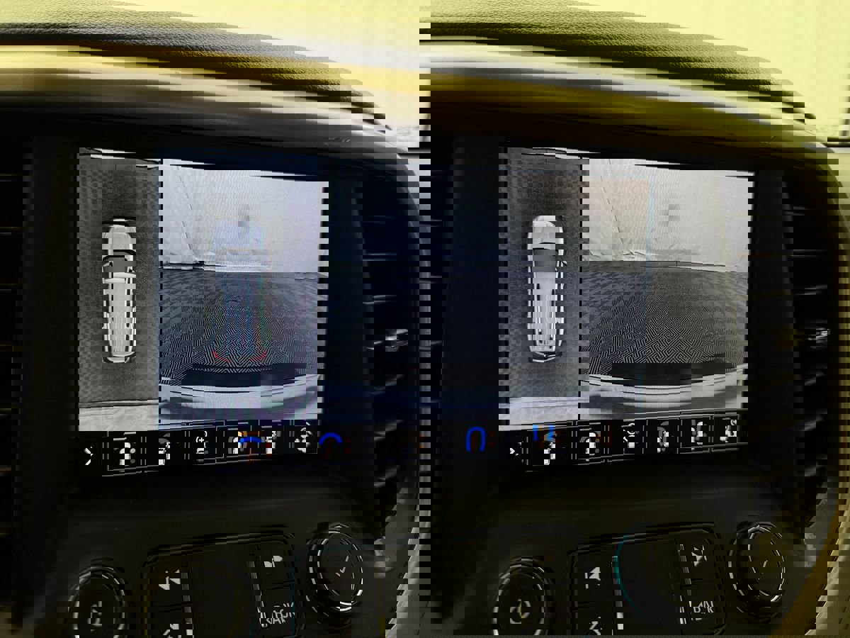 Used 2020 GMC Acadia Denali w/ Trailering Package image 21