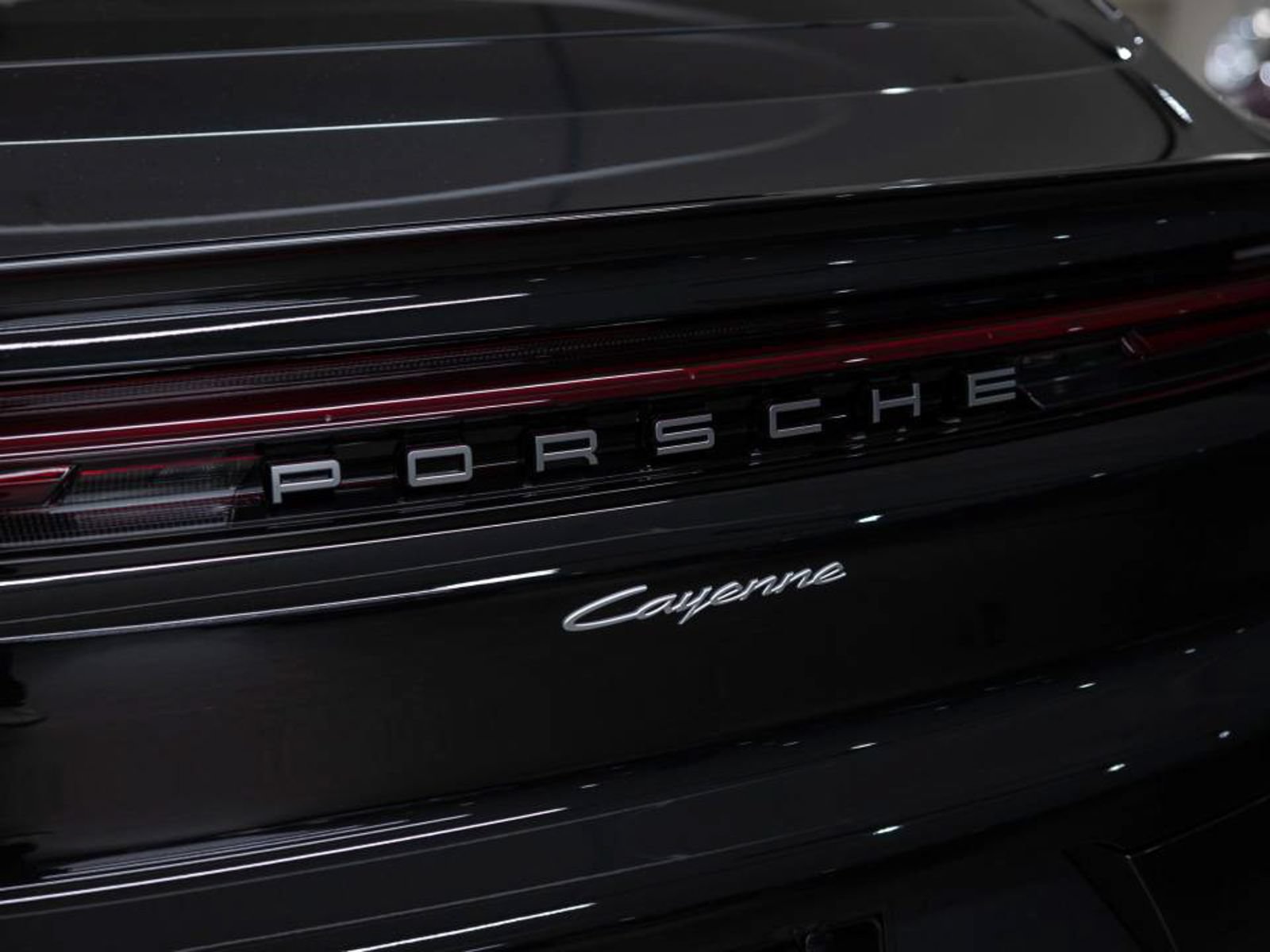 Certified 2026 Porsche Cayenne Coupe AWD/4WD image 54