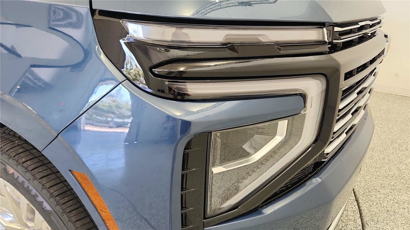 New 2026 Chevrolet Tahoe High Country w/ Sun And Tow Package AWD/4WD image 14