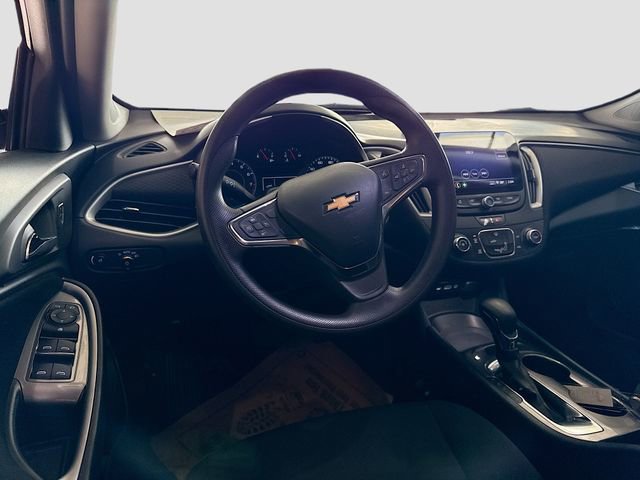 Used 2021 Chevrolet Malibu LS image 21
