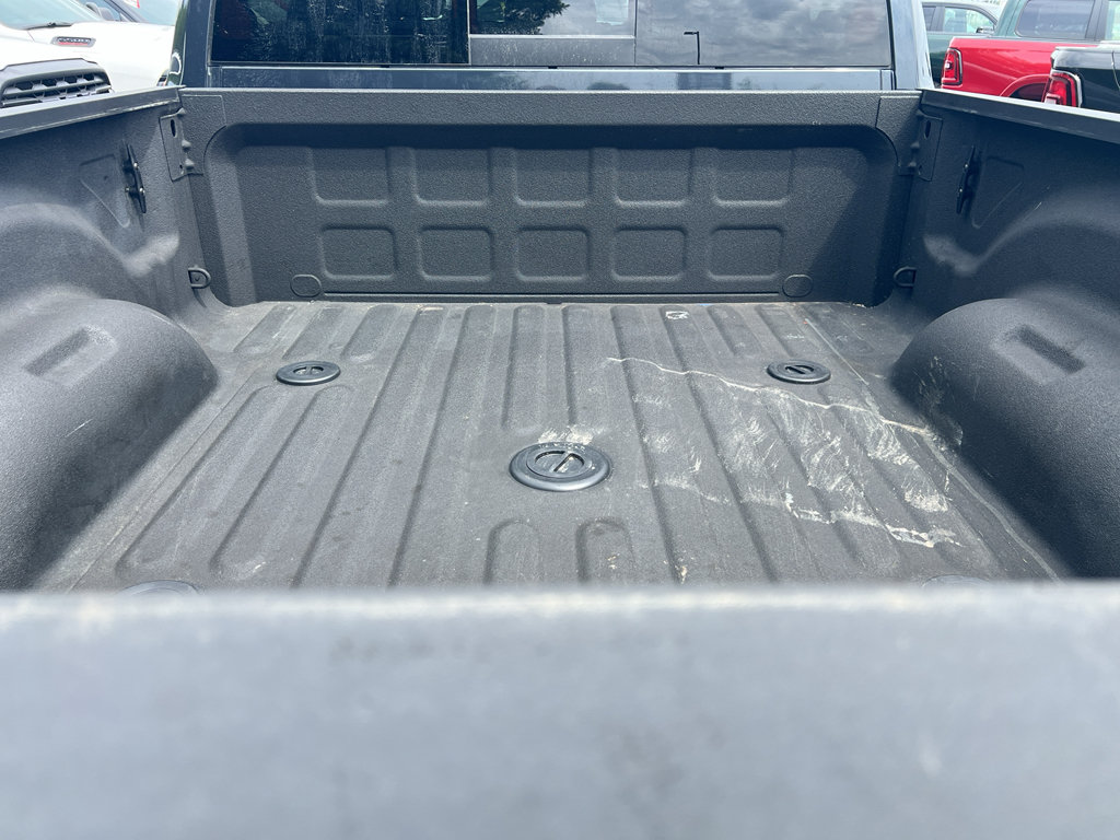 Used 2025 RAM 2500 Laramie AWD/4WD image 11